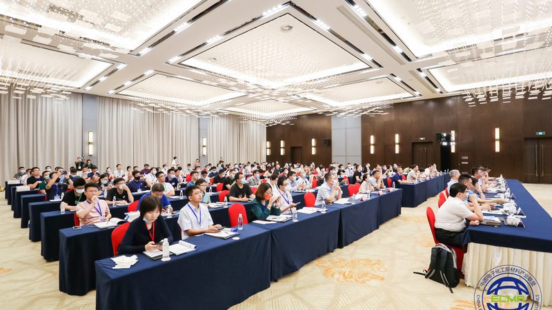 塑料原料批发价格行情：揭秘影响价格的关键因素